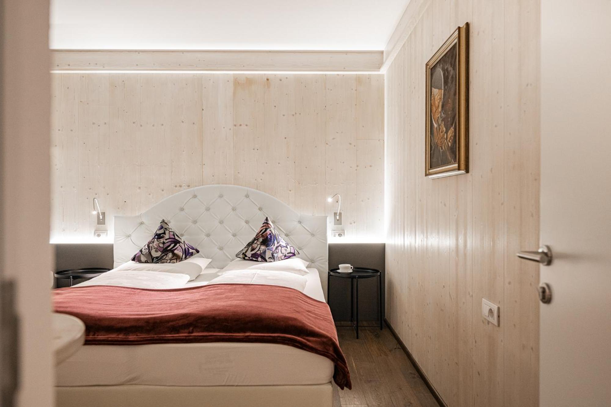 Myloisl Apartments Lutago Luaran gambar